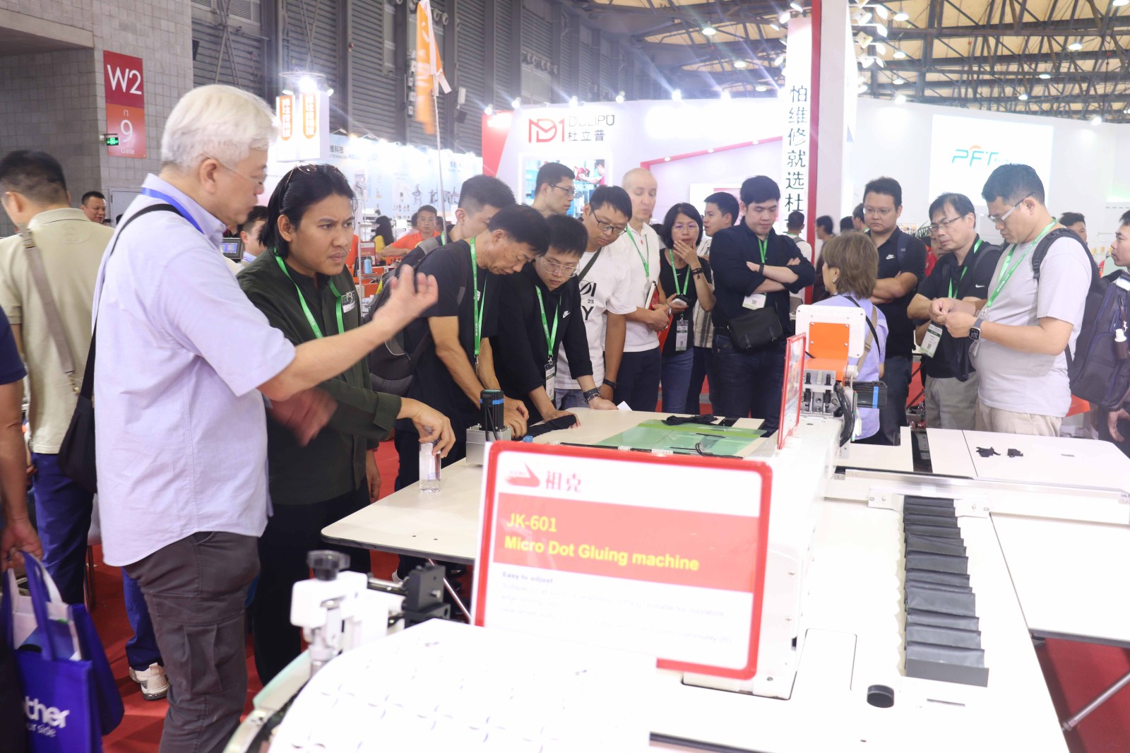 1697601090213959.jpg 1697601090213959.jpg