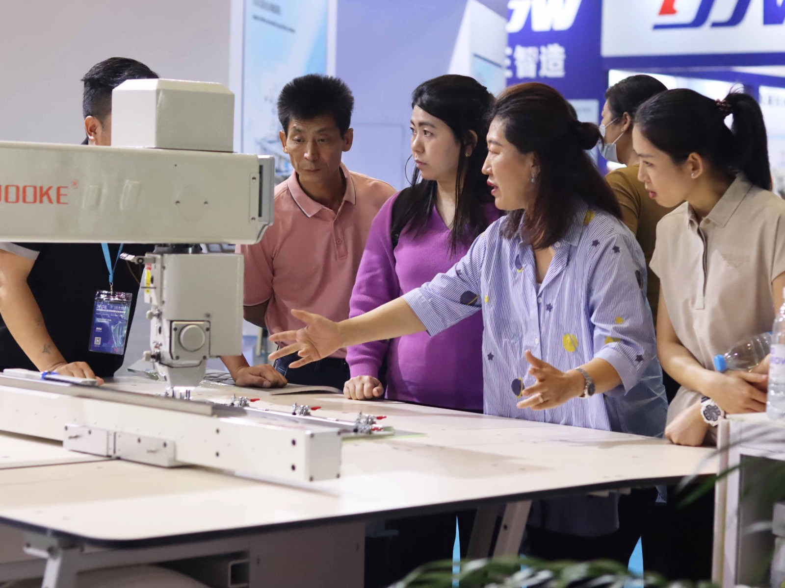 1712113880436092.jpg 2.jpg