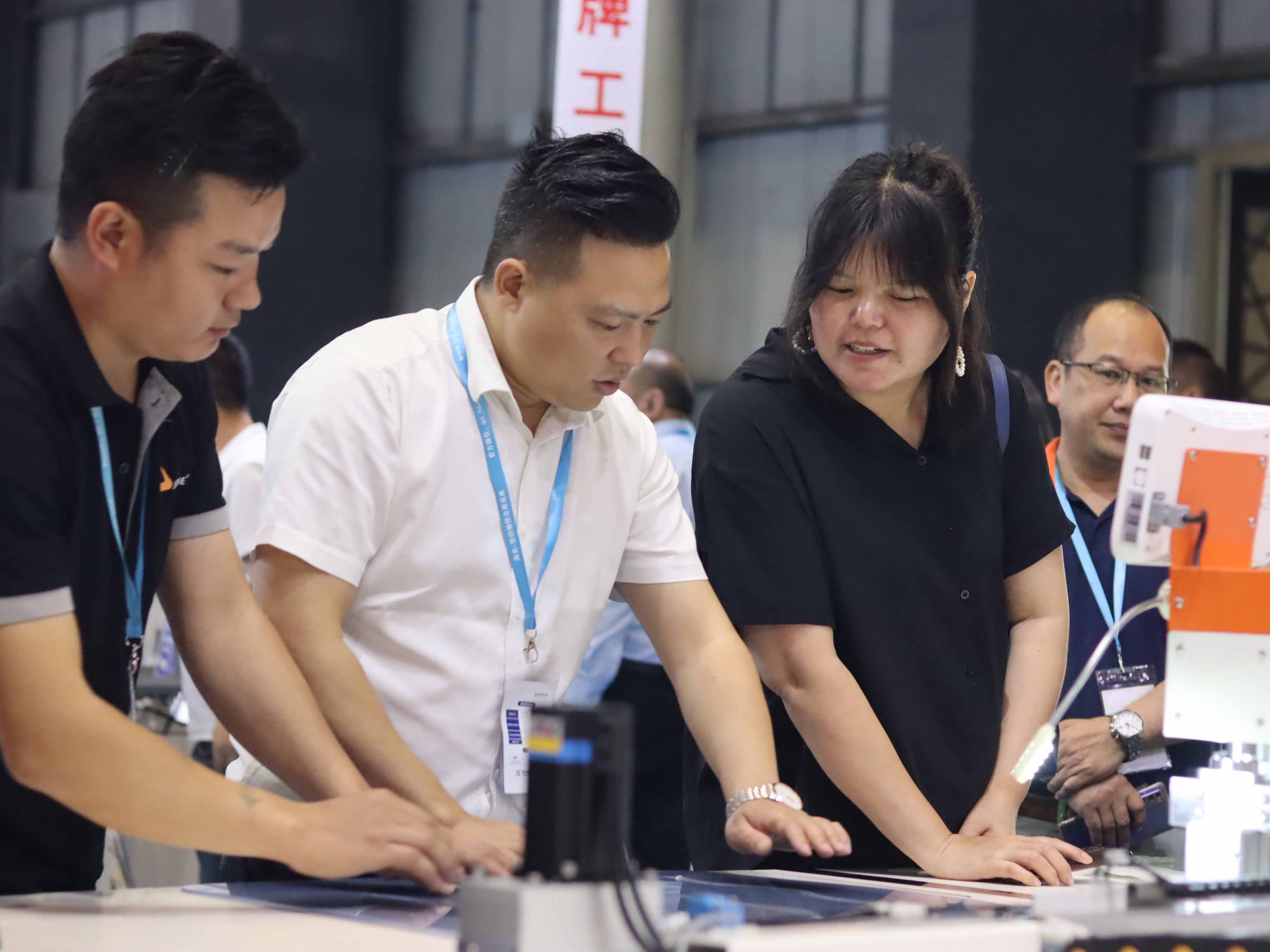 1712113903630003.jpg IMG_0356.jpg